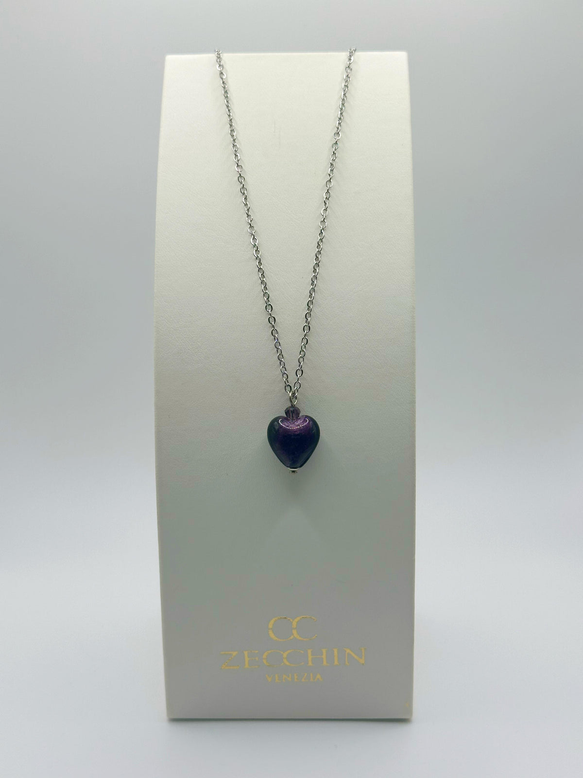 Collana con pendente a cuore in vetro di Murano con foglia argento, colore prugna