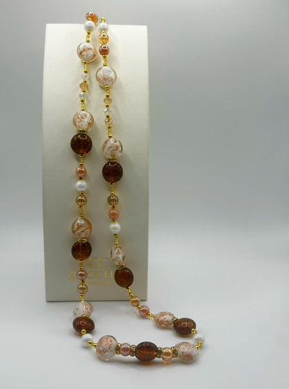 Collana lunga Marilyn in vetro di Murano, colore marrone