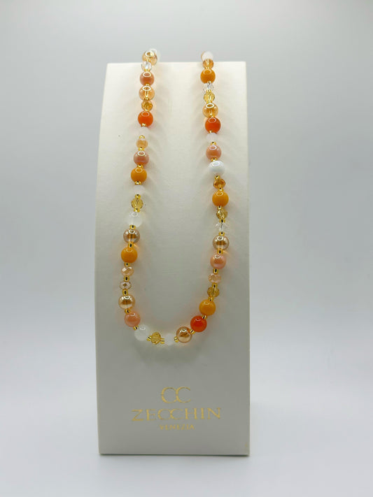 Collana Pastello con perle in vetro di Murano, colore caramello