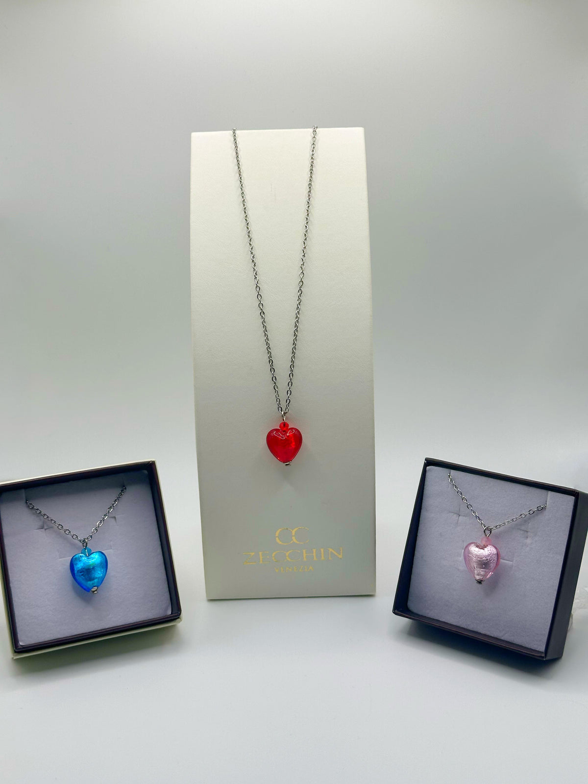 Collane con pendente a cuore in vetro di Murano con foglia argento, varianti colore