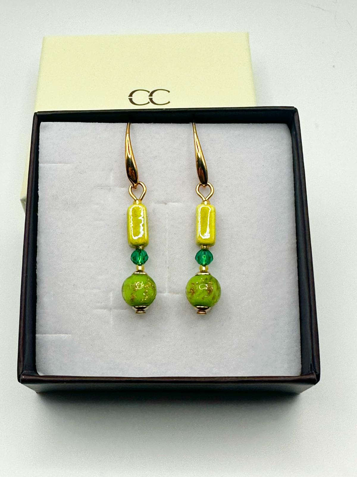 Orecchini Atene in vetro di Murano e avventurina, colore verde chiaro